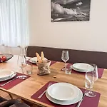 Apartamento Lechner By Interhome